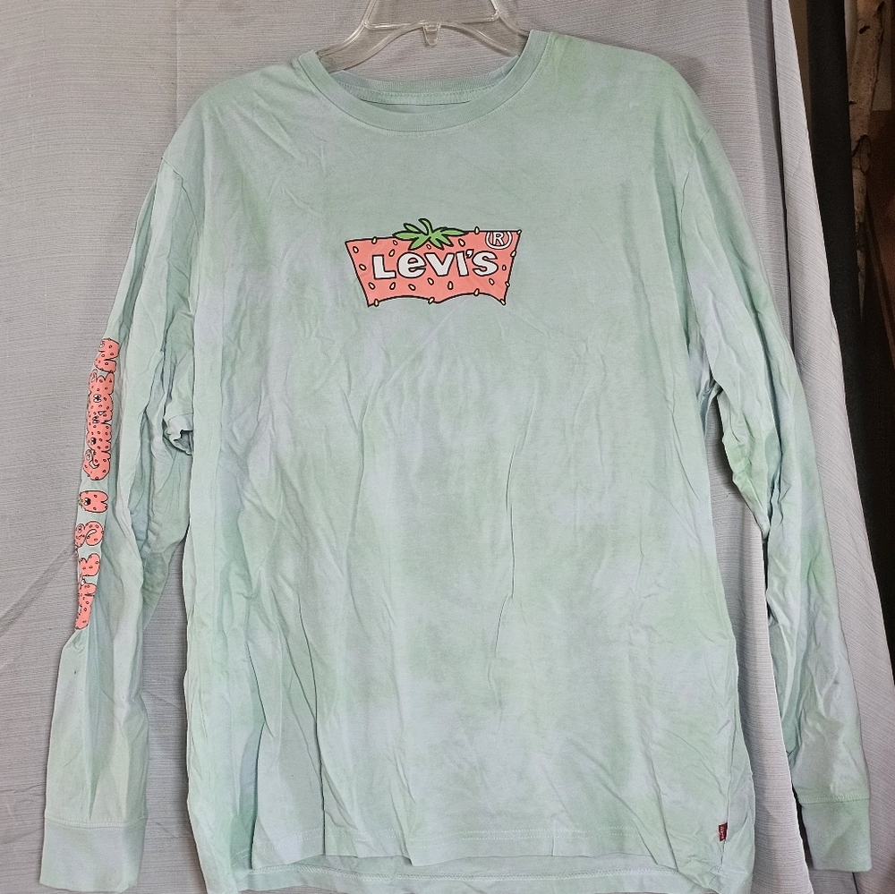 Levi long sleeve